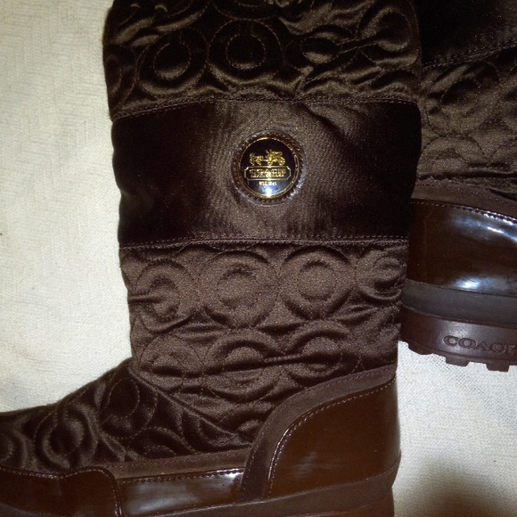Like New Coach Boots winter or rain boot 8 ...8 1/2 - Picture 4 of 9